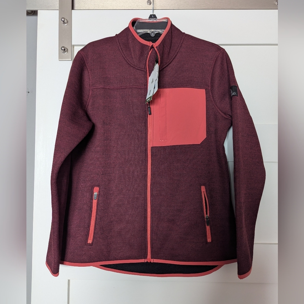 Ascend performance zip up fleece size large 22x34 x27